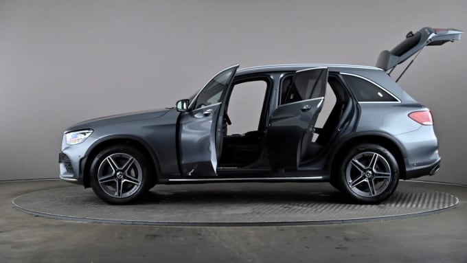 2021 Mercedes-benz Glc