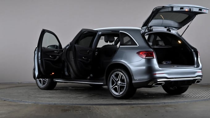 2021 Mercedes-benz Glc