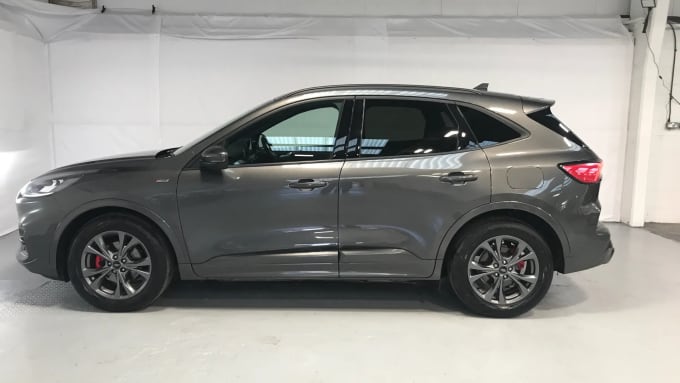 2022 Ford Kuga