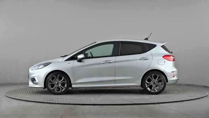 2021 Ford Fiesta