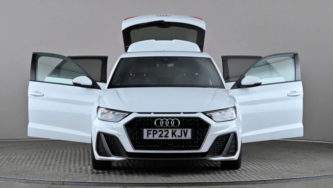 2022 Audi A1