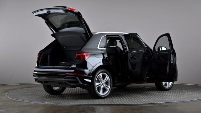 2024 Audi Q3