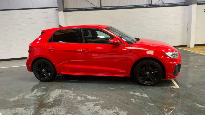 2019 Audi A1