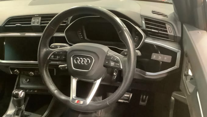 2021 Audi Q3