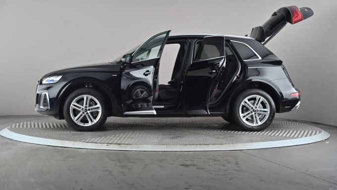 2021 Audi Q5