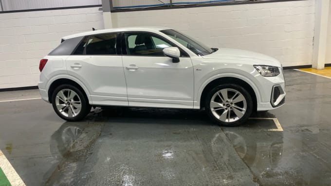 2021 Audi Q2