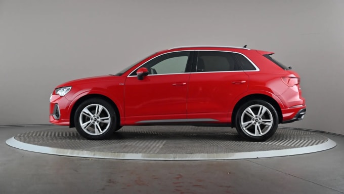 2021 Audi Q3