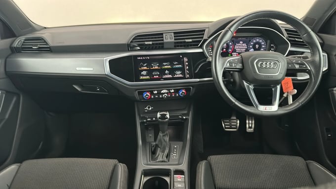 2021 Audi Q3
