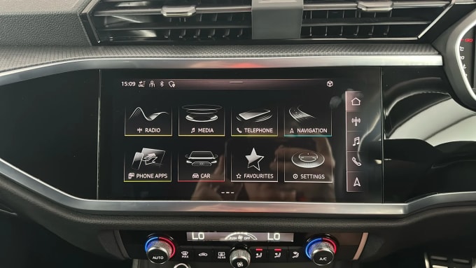 2021 Audi Q3
