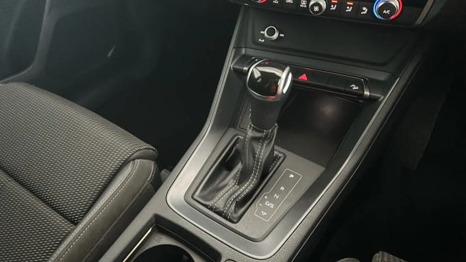 2021 Audi Q3