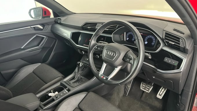 2021 Audi Q3