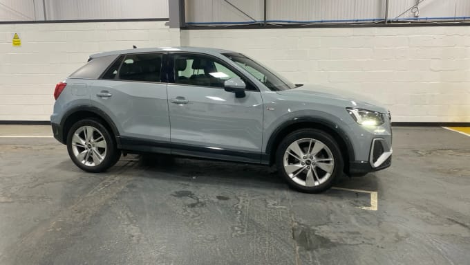 2022 Audi Q2