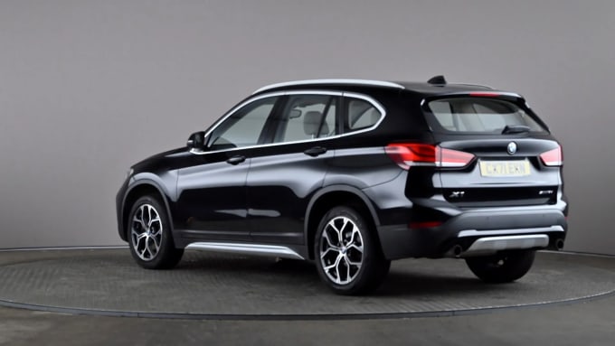 2022 BMW X1