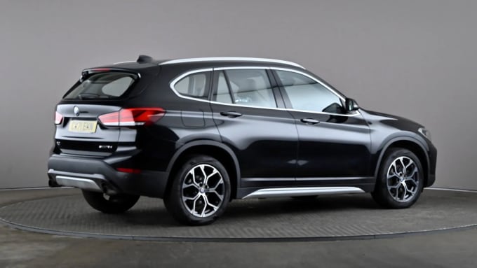 2022 BMW X1