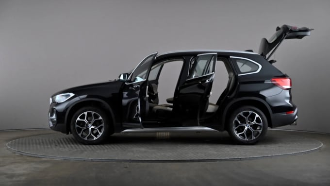2022 BMW X1