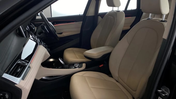 2022 BMW X1