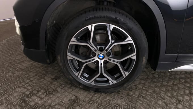 2022 BMW X1