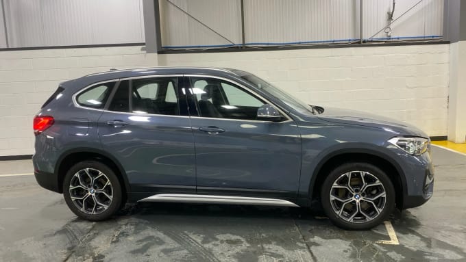 2022 BMW X1