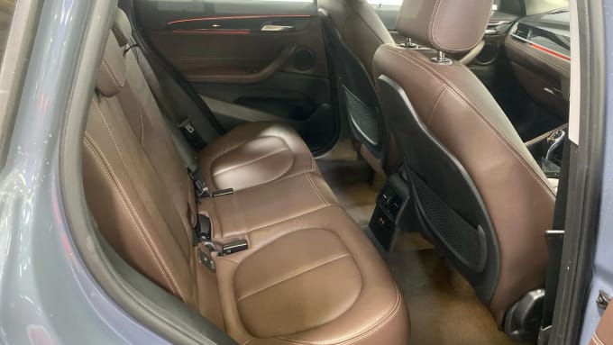 2022 BMW X1