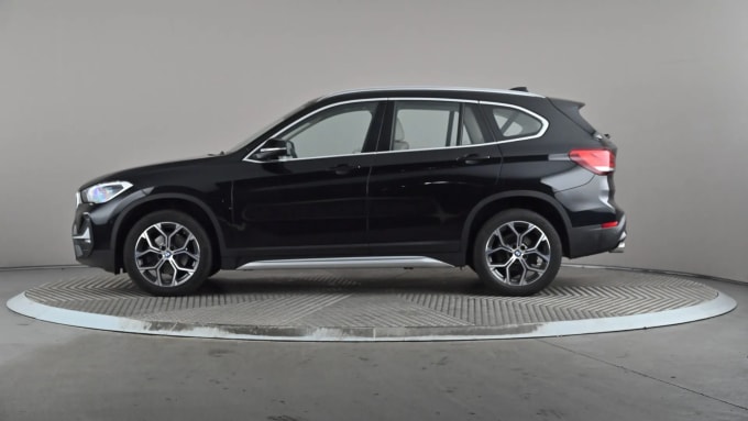 2021 BMW X1