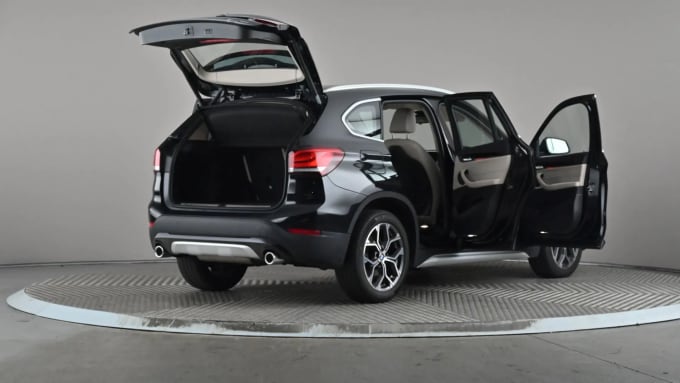 2021 BMW X1
