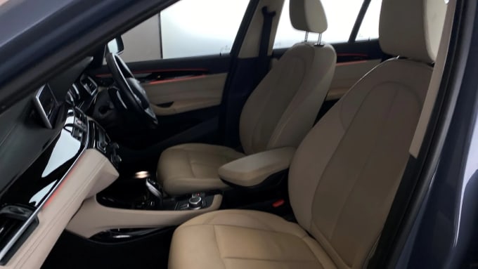 2022 BMW X1