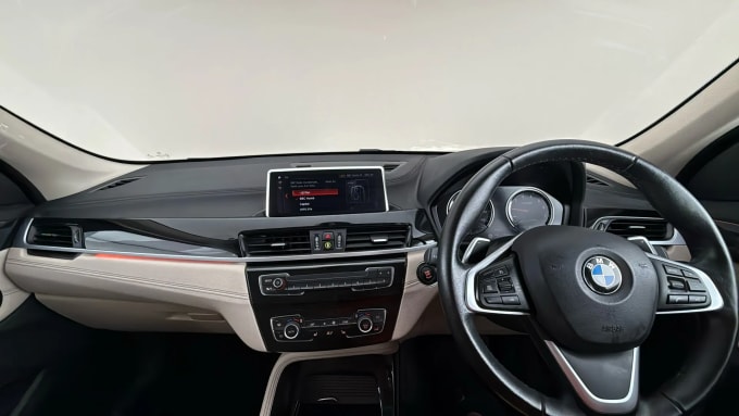 2022 BMW X1