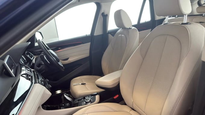 2022 BMW X1