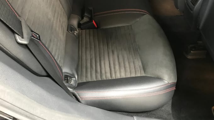 2017 Mercedes-benz Cla Class