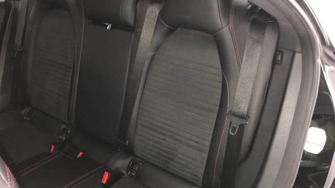 2017 Mercedes-benz Cla Class