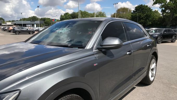 2018 Audi Q8