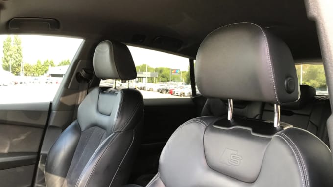 2018 Audi Q8