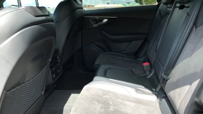 2018 Audi Q8