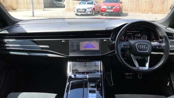 2018 Audi Q8