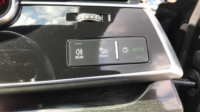 2018 Audi Q8