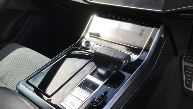 2018 Audi Q8