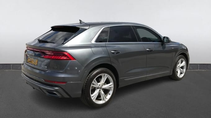 2018 Audi Q8