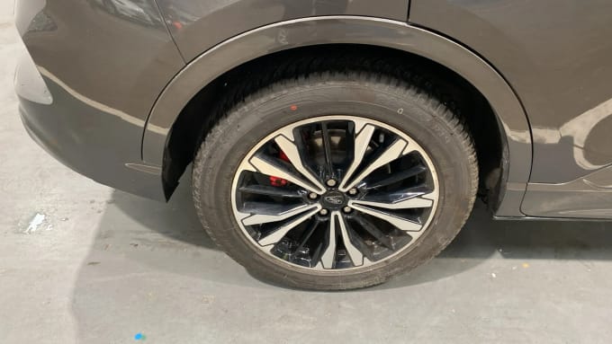 2023 Ford Kuga
