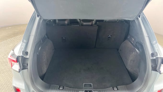 2022 Ford Kuga