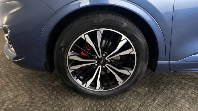 2022 Ford Kuga