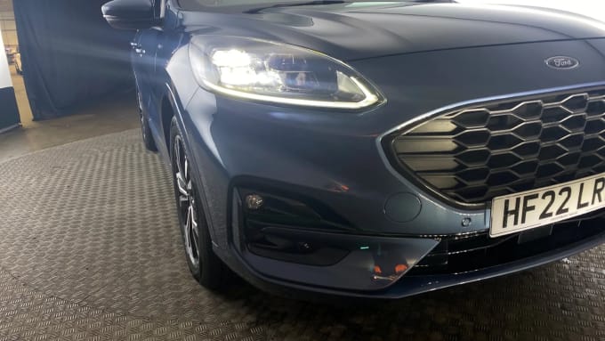 2022 Ford Kuga