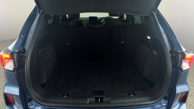 2022 Ford Kuga