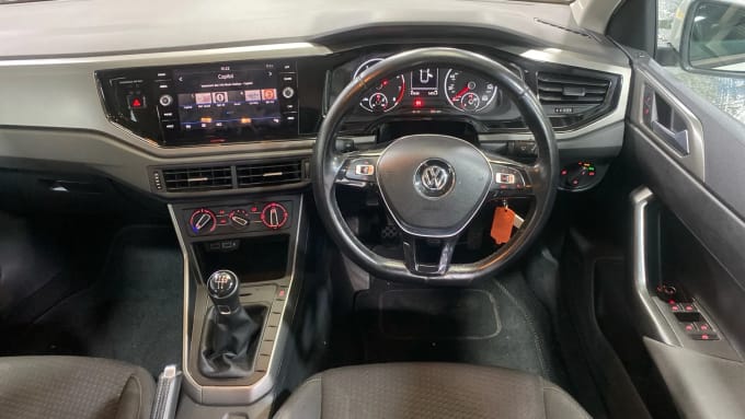 2018 Volkswagen Polo