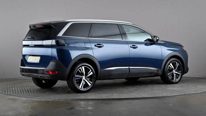 2023 Peugeot 5008