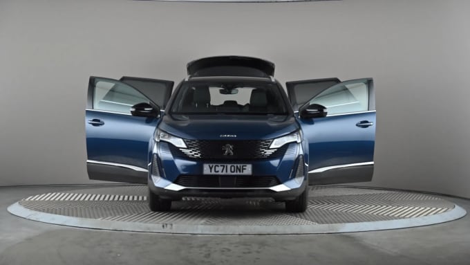 2021 Peugeot 5008