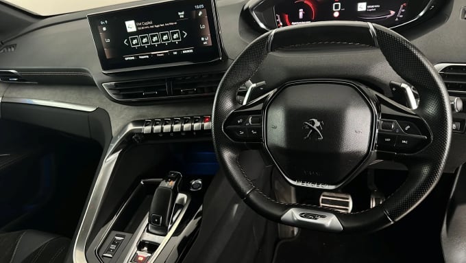 2021 Peugeot 5008