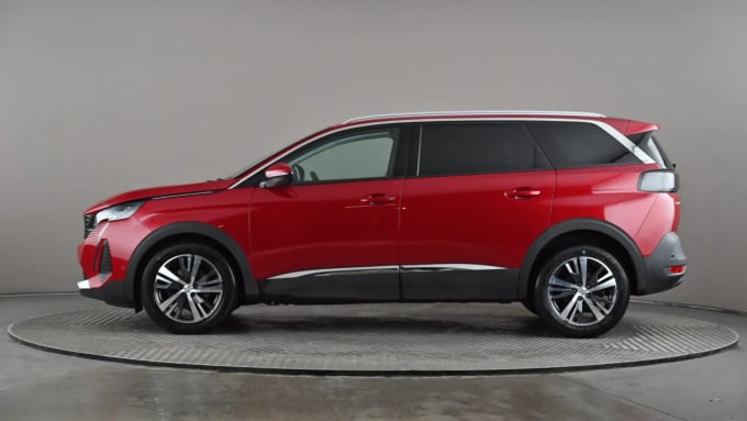 2021 Peugeot 5008