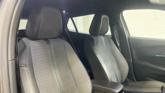 2023 Peugeot 2008