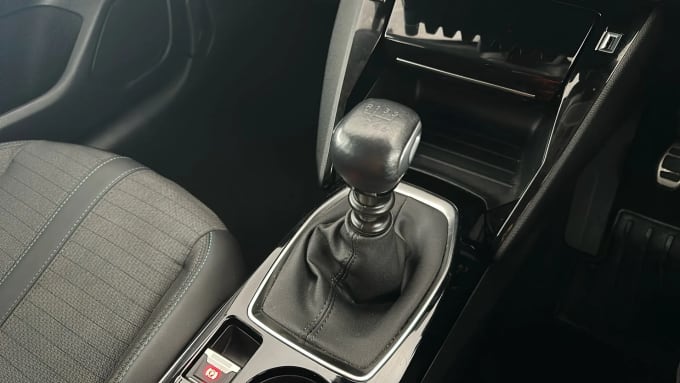 2023 Peugeot 208