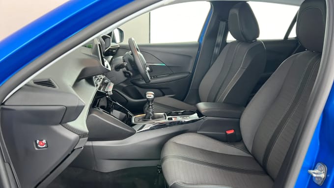 2023 Peugeot 208